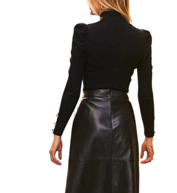 Chic Elegance: Custom-Made Plus Size A-Line Black Leather Skirt with Pockets